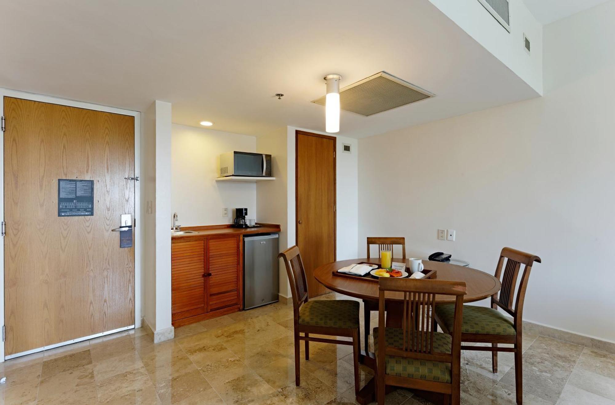Courtyard By Marriott Villahermosa Tabasco מראה חיצוני תמונה