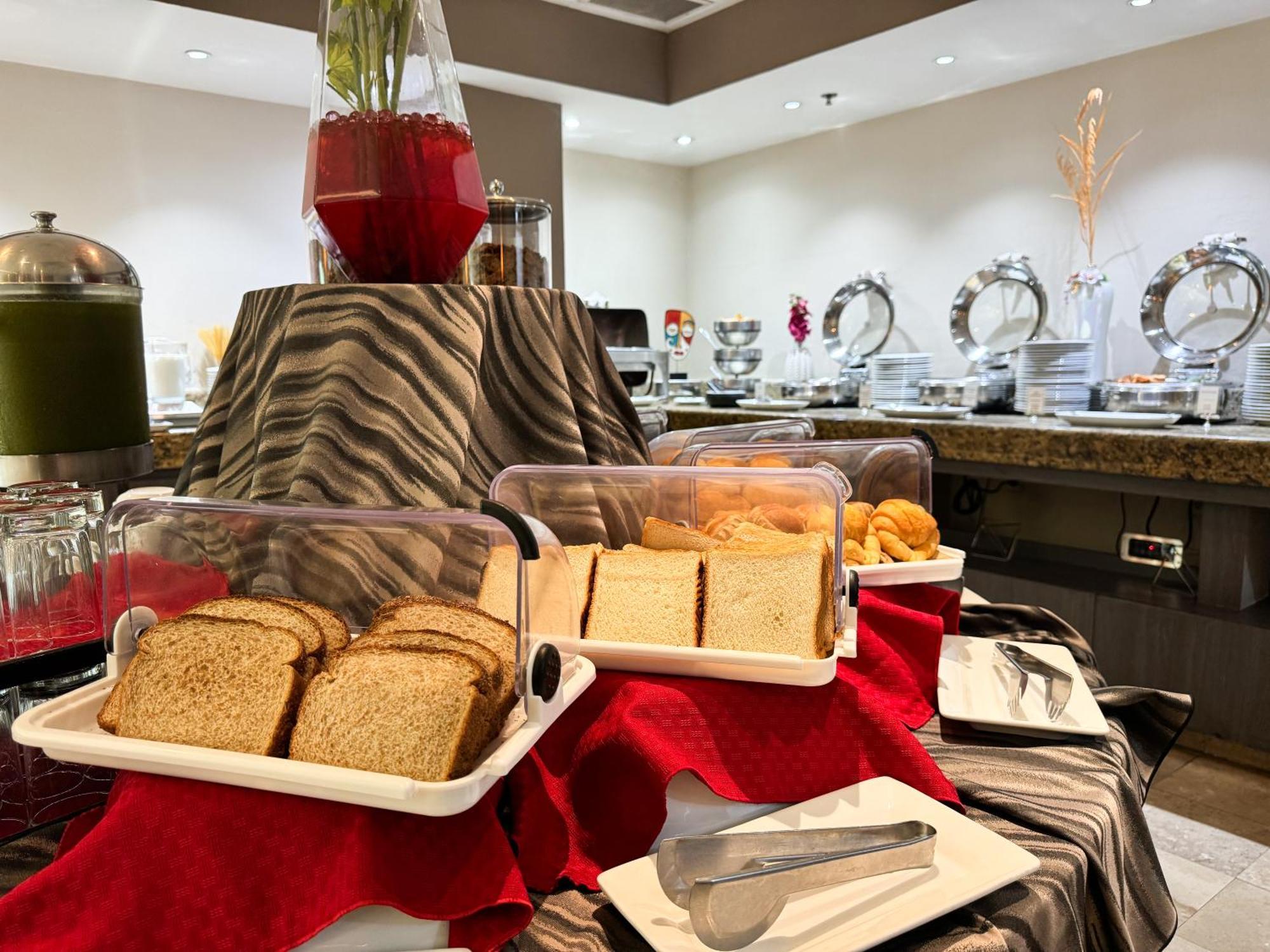 Courtyard By Marriott Villahermosa Tabasco מראה חיצוני תמונה